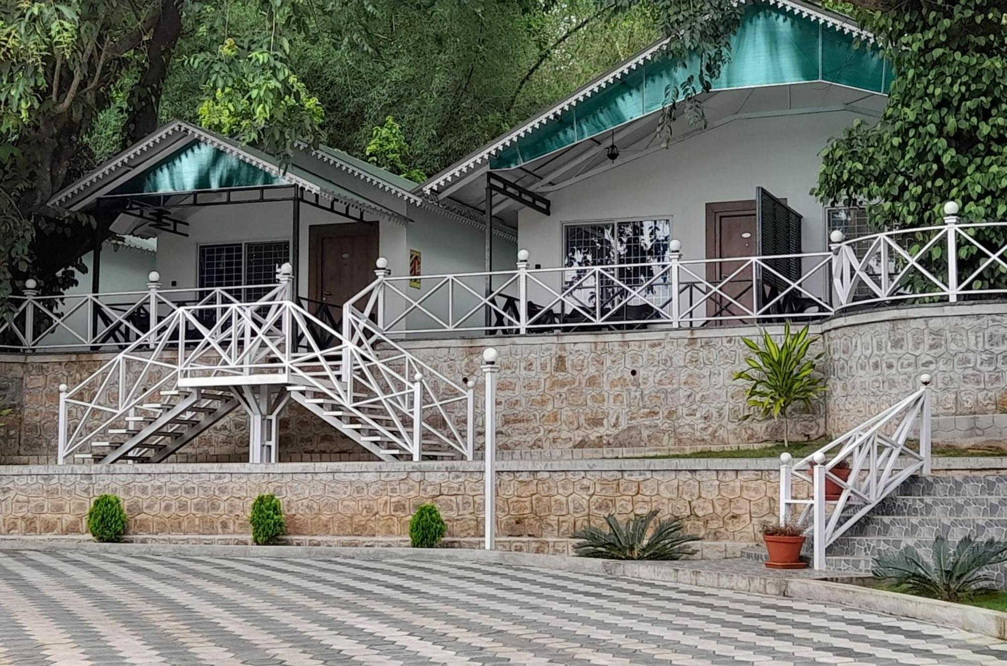 Mgm Whispering Wind'S Yelagiri Hotel Buitenkant foto