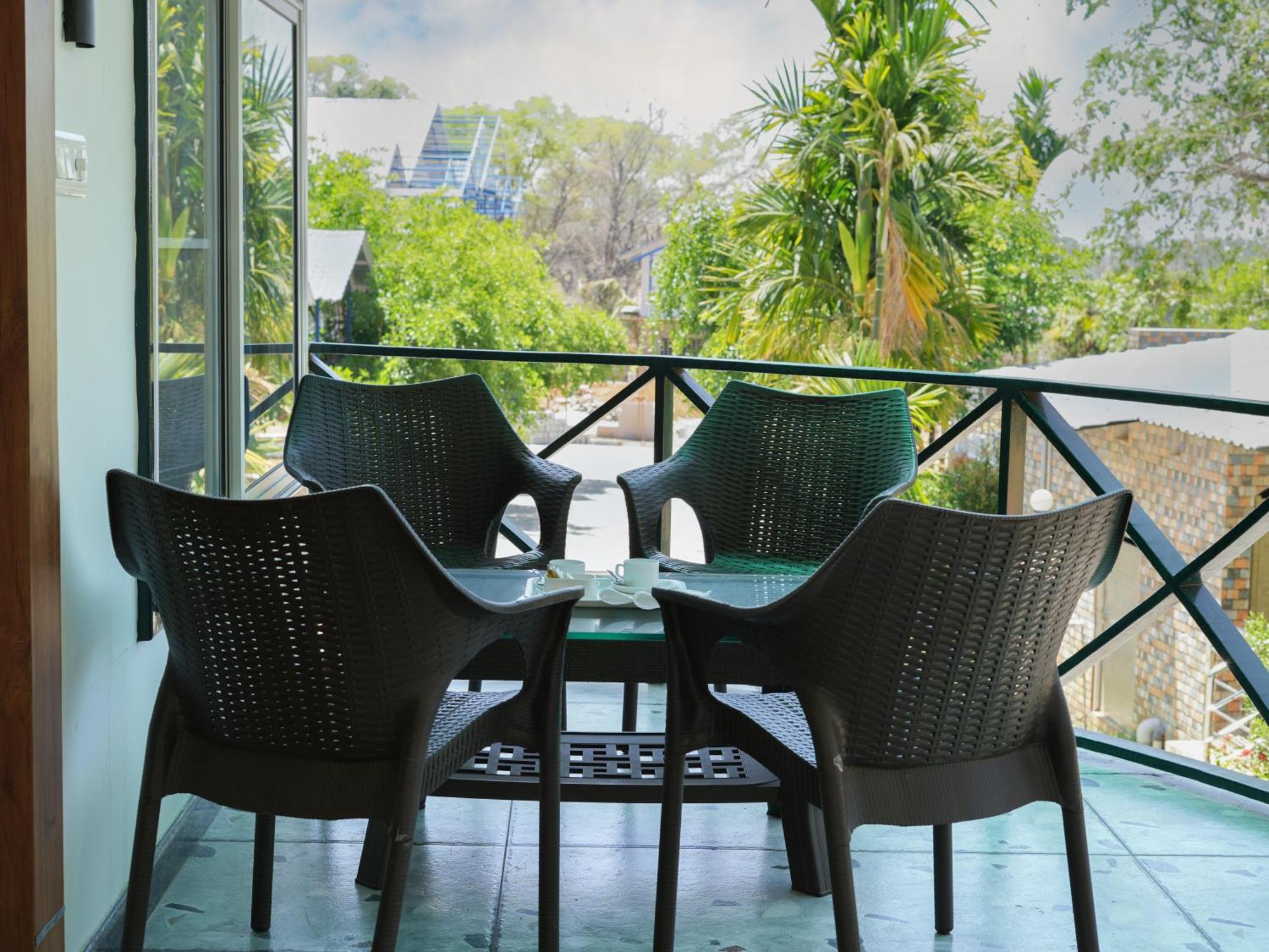 Mgm Whispering Wind'S Yelagiri Hotel Buitenkant foto