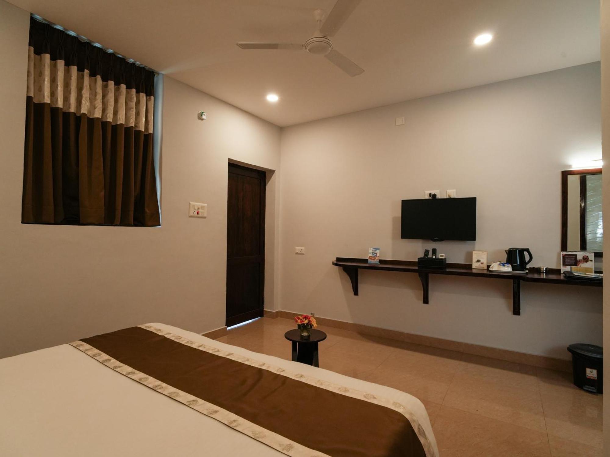 Mgm Whispering Wind'S Yelagiri Hotel Buitenkant foto