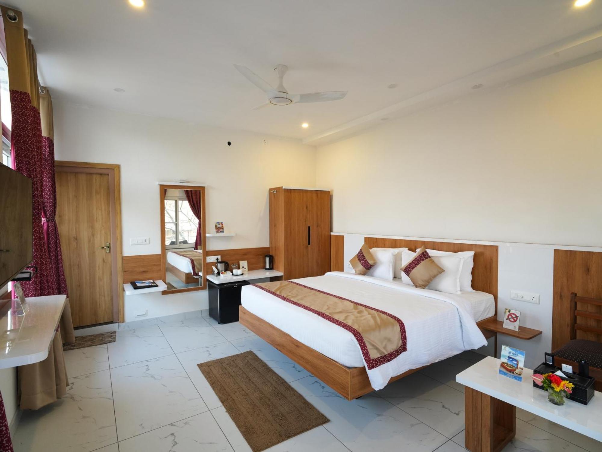 Mgm Whispering Wind'S Yelagiri Hotel Buitenkant foto
