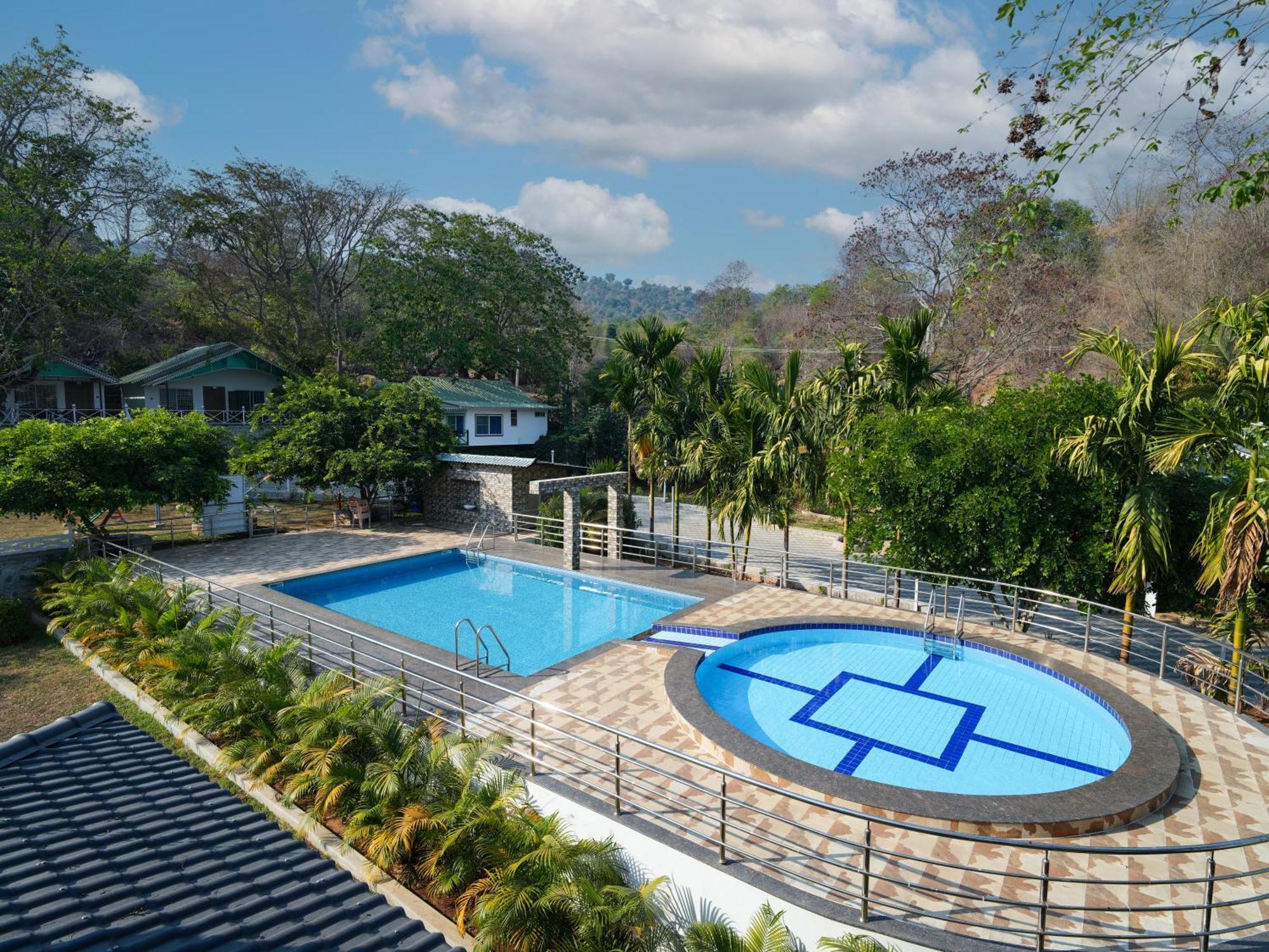 Mgm Whispering Wind'S Yelagiri Hotel Buitenkant foto